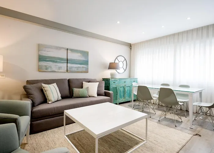 Puerto De Malaga Premium 3 Bedrooms Apartment